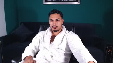 zenobaro online show from 01-19-25, 08:50