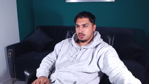 zenobaro online show from 01-19-25, 04:04