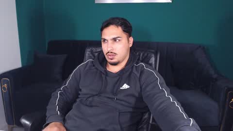 zenobaro online show from 01-21-25, 03:32