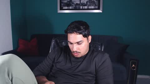 zenobaro online show from 02-04-25, 10:54
