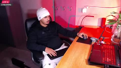 zenobaro online show from 02-23-25, 06:12