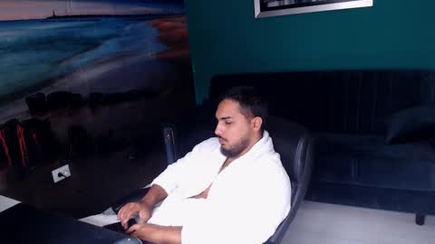 zenobaro online show from 10-18-25, 07:09