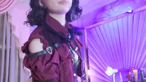 Snapshot of zephirah_abney chatting on 02-05-26, 03:38 online show from 02-05-26, 03:38