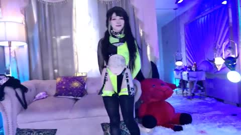 Snapshot of zephirah_abney chatting on 03-05-26, 04:03 online show from 03-05-26, 04:03