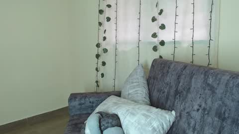 Snapshot of zero__o chatting on 02-12-25, 02:21 ZERO online show from 02-12-25, 02:21