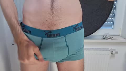 Snapshot of zero_x88 chatting on 10-07-25, 10:23 zero_x88 online show from 10-07-25, 10:23