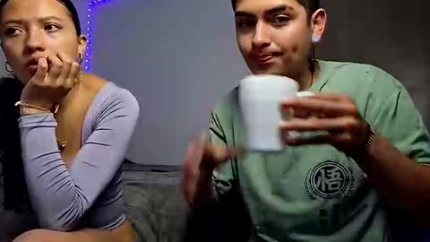 Zhara and logan online show from 04-04-26, 01:19