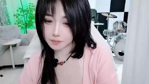 zhen online show from 12-19-25, 05:14