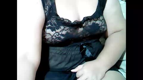 zhia214 online show from 06-07-26, 11:36