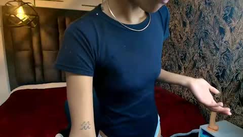 Snapshot of zia_green chatting on 05-15-26, 12:56 Zia Green online show from 05-15-26, 12:56