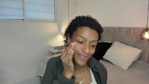 Snapshot of zia_green chatting on 05-29-26, 01:31 Zia Green online show from 05-29-26, 01:31