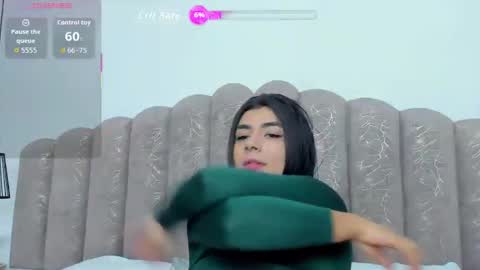 zia online show from 12-23-25, 10:57