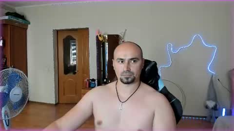 Ziesh online show from 06-27-26, 10:53