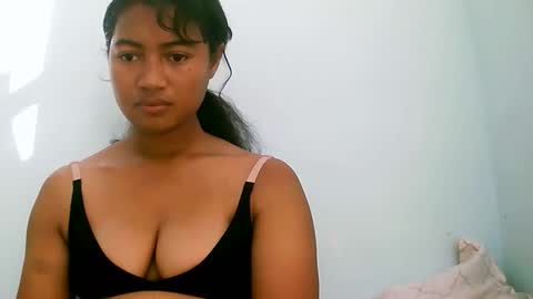 elly online show from 03-16-26, 05:13