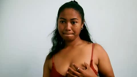 elly online show from 07-11-26, 04:37