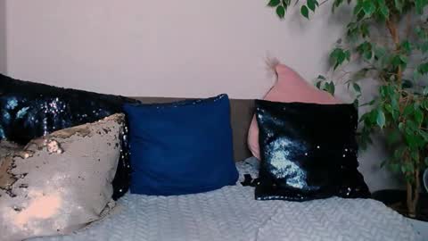 Snapshot of zinacorleone chatting on 02-19-25, 08:41 zinacorleone online show from 02-19-25, 08:41