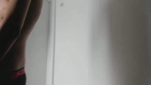 zincky online show from 10-16-25, 01:23