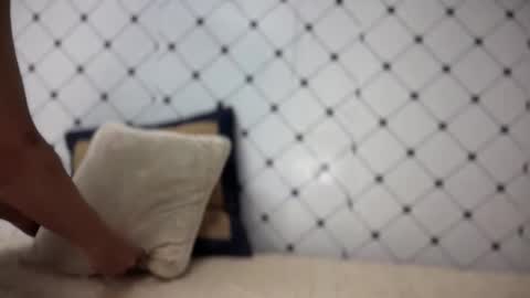 Zinnia nics online show from 02-22-26, 06:35