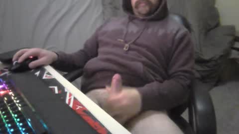 Snapshot of zkraston11 chatting on 10-28-25, 01:31 zkraston11 online show from 10-28-25, 01:31