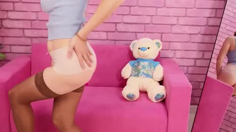 Snapshot of zlata_winsor chatting on 09-30-25, 11:59 zlata_winsor online show from 09-30-25, 11:59