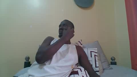 Zlatann2012 online show from 12-17-25, 06:19