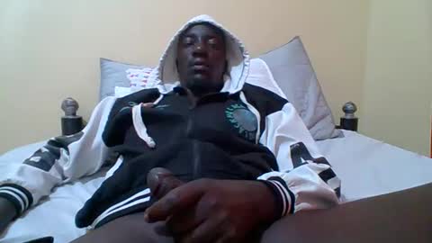 Snapshot of zlatann2012 chatting on 01-07-26, 11:40 Zlatann2012 online show from 01-07-26, 11:40