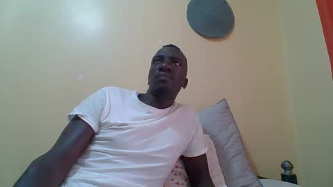 Snapshot of zlatann2012 chatting on 01-16-26, 12:09 Zlatann2012 online show from 01-16-26, 12:09