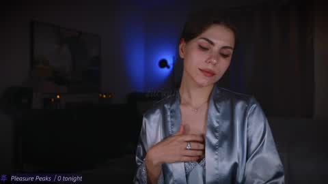 Zara  Join next live  at 5PM EST  online show from 04-08-26, 10:21
