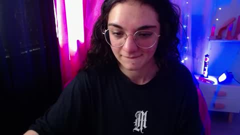 Snapshot of zoe_0111 chatting on 01-14-25, 06:28 zoe_0111 online show from 01-14-25, 06:28