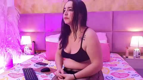 zoe_aitanaa online show from 05-19-26, 11:27