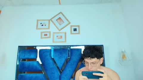 Zoe and dylan  online show from 01-14-26, 12:44