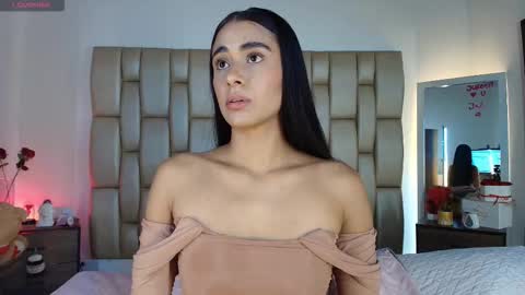 Snapshot of zoe_barlove chatting on 03-14-26, 11:48 Your new obsession online show from 03-14-26, 11:48