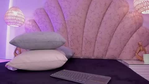 zoe_blosson online show from 05-19-26, 02:51