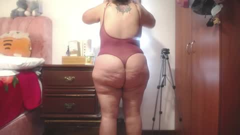 Snapshot of zoe_hotxxx chatting on 06-04-26, 02:45 zoe hotxxx online show from 06-04-26, 02:45