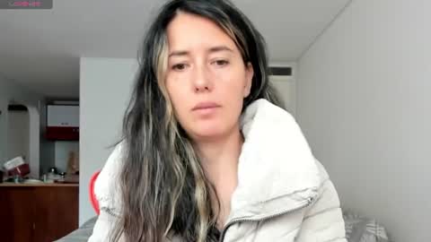 ZOE online show from 07-20-26, 07:49