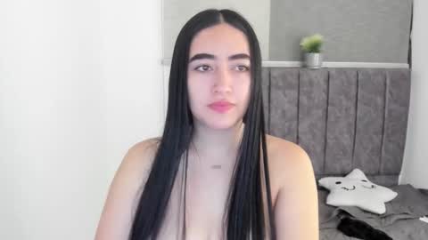 zoe_jones7 online show from 11-24-25, 04:12