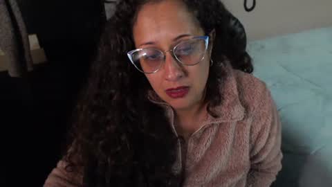 Snapshot of zoe_koller chatting on 08-01-26, 11:47 Zoe Koller online show from 08-01-26, 11:47