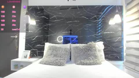 Zoe online show from 03-17-26, 11:46