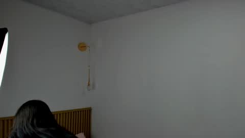 Snapshot of zoe_rivers chatting on 12-18-24, 11:02 Zoe online show from 12-18-24, 11:02