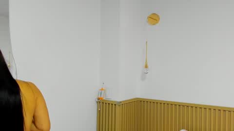 Snapshot of zoe_rivers chatting on 12-23-24, 11:04 Zoe online show from 12-23-24, 11:04