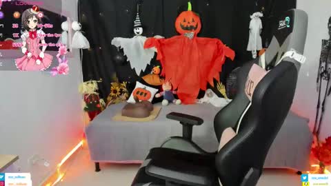 zoe_sullivan_ online show from 11-02-25, 09:22