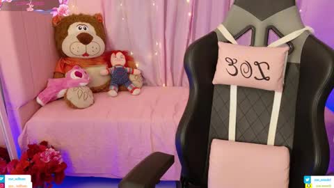 zoe_sullivan_ online show from 03-08-26, 09:13