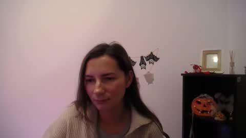 Snapshot of zoe_sweet55 chatting on 11-06-25, 08:04 zoe_sweet55 online show from 11-06-25, 08:04