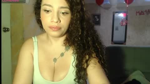 Snapshot of zoe_tai chatting on 07-24-26, 08:12 zoe tai online show from 07-24-26, 08:12