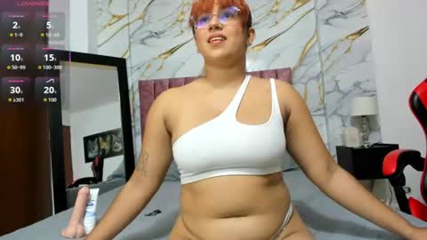 Snapshot of zoebluhs chatting on 06-26-26, 11:14 Zoe online show from 06-26-26, 11:14