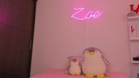 zoecams online show from 04-16-26, 09:39