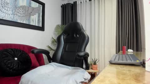 Zoe online show from 03-17-26, 07:50