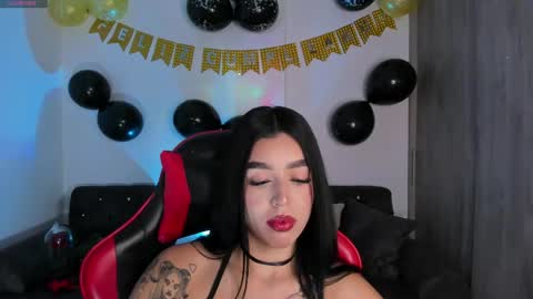  zoee jackson online show from 04-16-26, 05:52