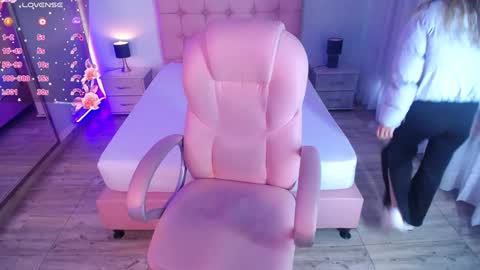 zoe online show from 02-04-25, 11:49