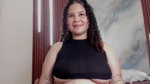 zoee online show from 03-06-26, 03:36